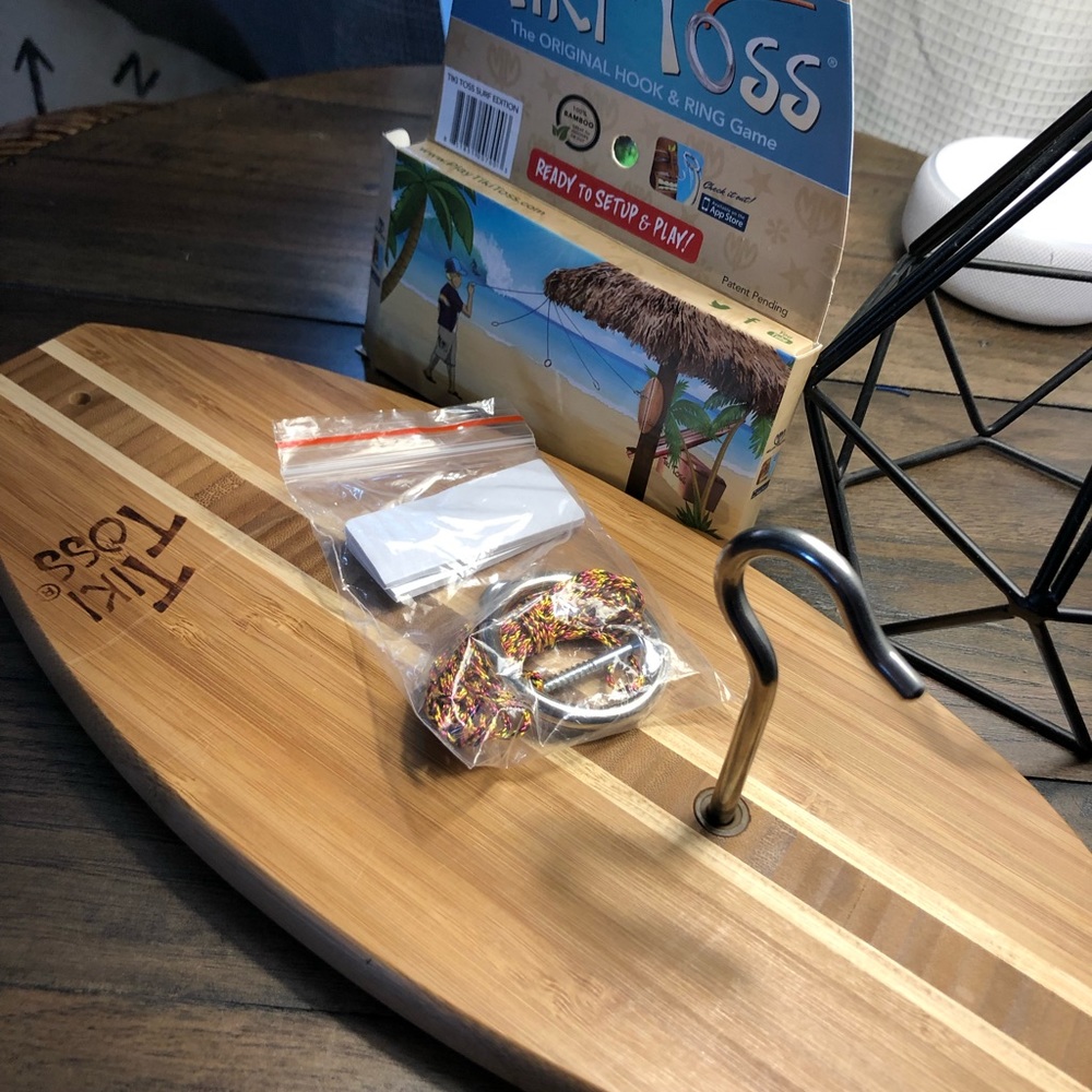 Tiki toss game